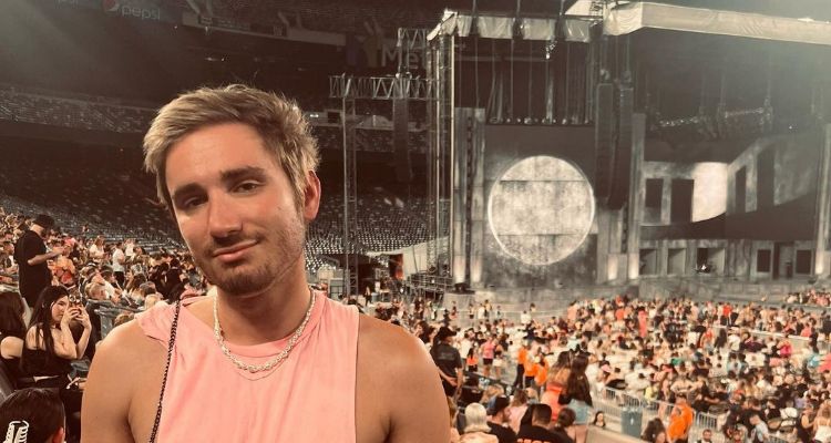 A picture of Alan Greisman's son, Samuel Greisman. 